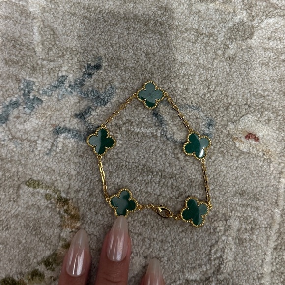 Luxury 5 Motifs Clover Green Bracelet - Picture 2 of 3